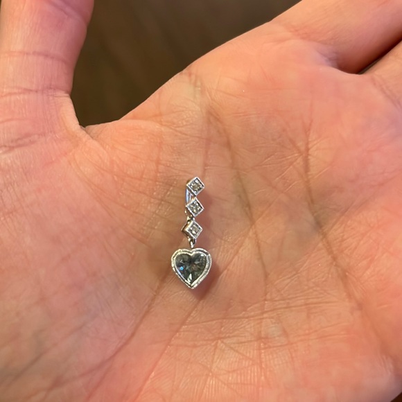 Zales Jewelry Heart Shaped Necklace Pendant With 3 Small Diamonds